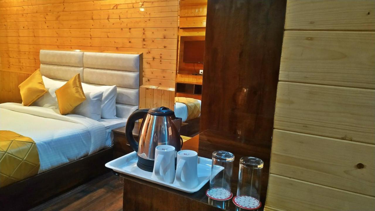Himalyan Heights Hotel Шимла Екстериор снимка