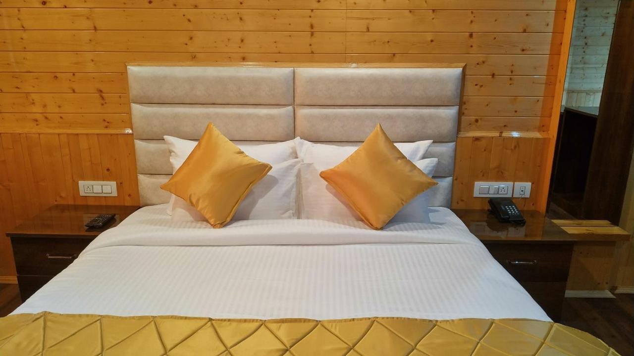 Himalyan Heights Hotel Шимла Екстериор снимка