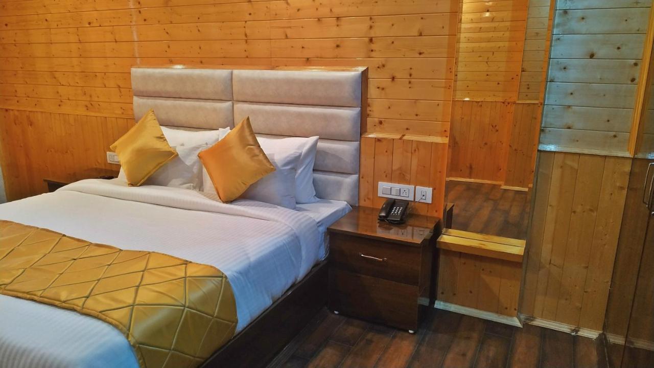 Himalyan Heights Hotel Шимла Екстериор снимка